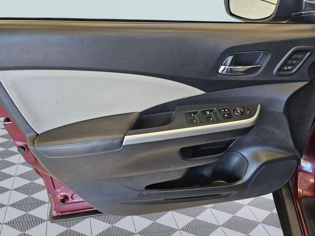 used 2015 Honda CR-V car, priced at $18,989