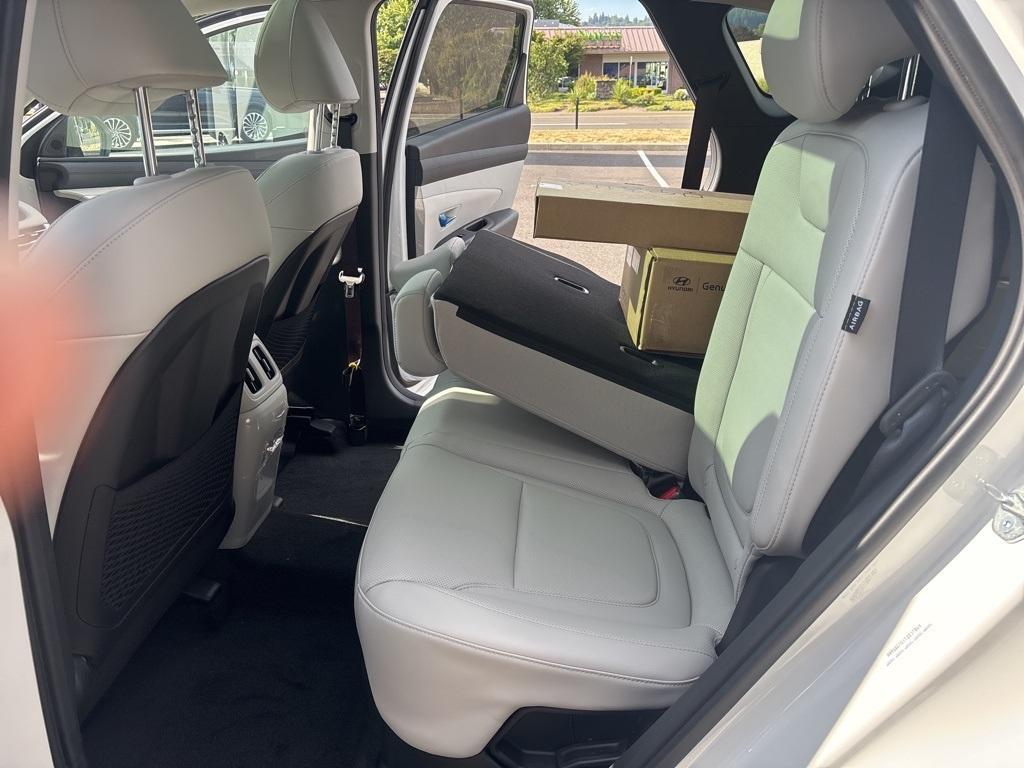 new 2025 Hyundai TUCSON Hybrid car, priced at $36,340