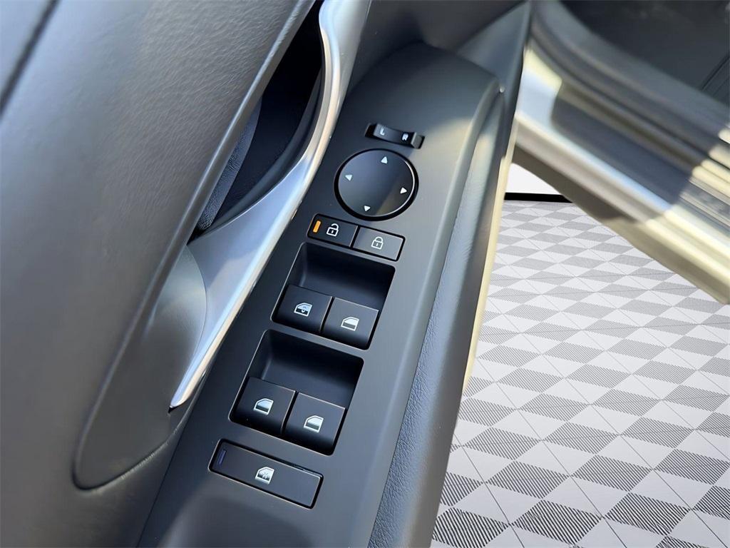 new 2026 Hyundai TUCSON Hybrid car, priced at $31,236