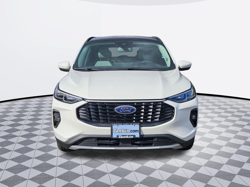 used 2023 Ford Escape car, priced at $25,890