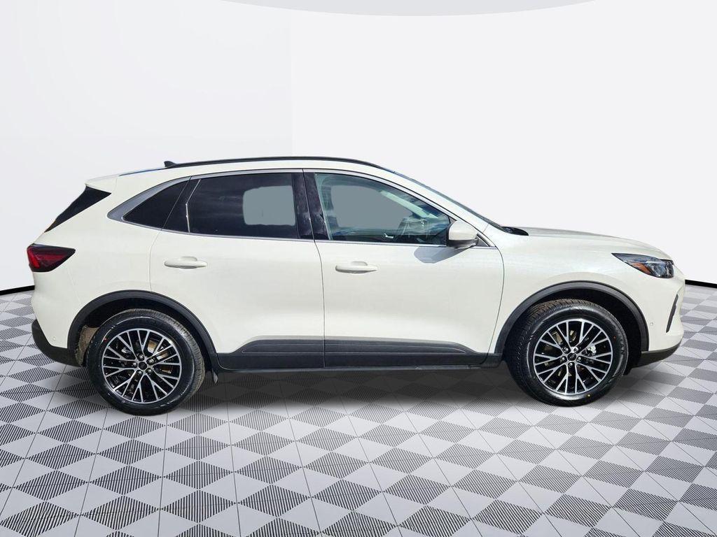 used 2023 Ford Escape car, priced at $25,890