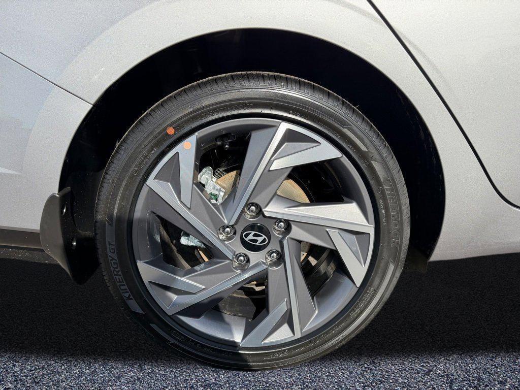 new 2026 Hyundai Elantra car, priced at $27,583