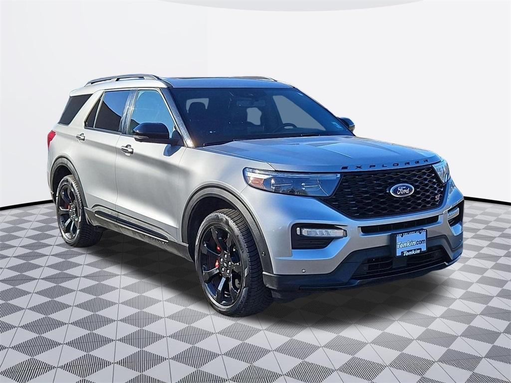 used 2022 Ford Explorer car, priced at $35,898