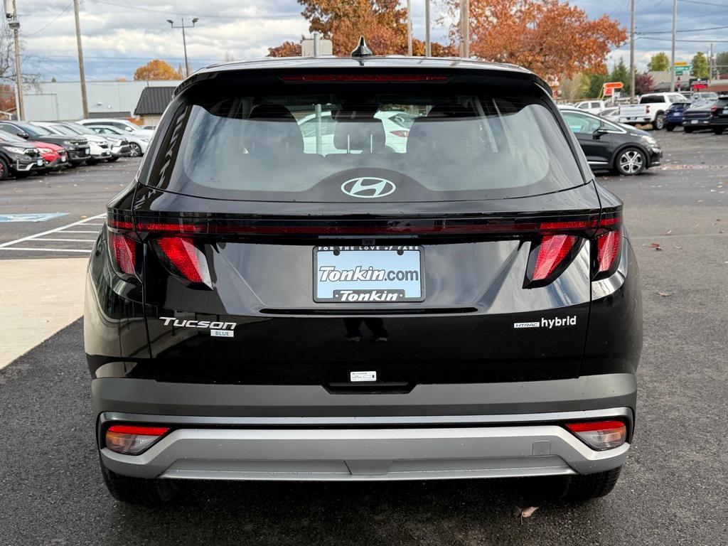 new 2026 Hyundai TUCSON Hybrid car, priced at $33,929