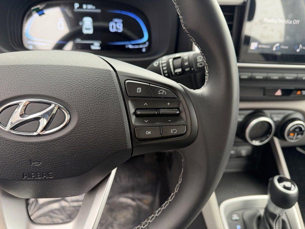 used 2025 Hyundai Venue car, priced at $21,450