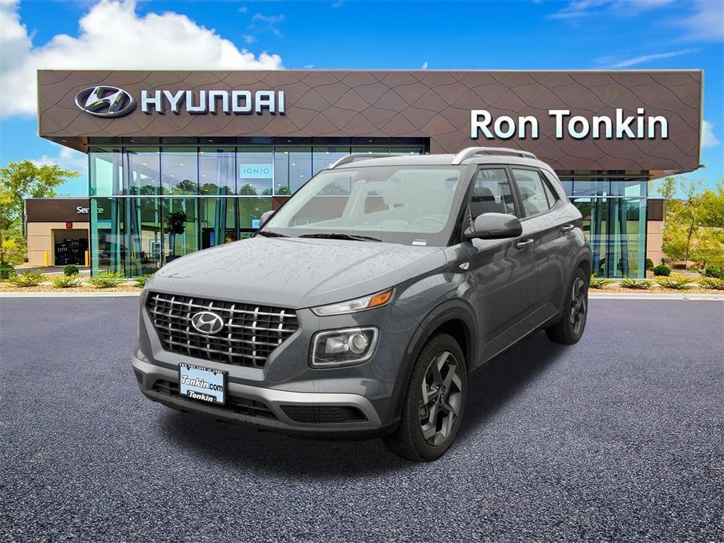 used 2025 Hyundai Venue car, priced at $21,450