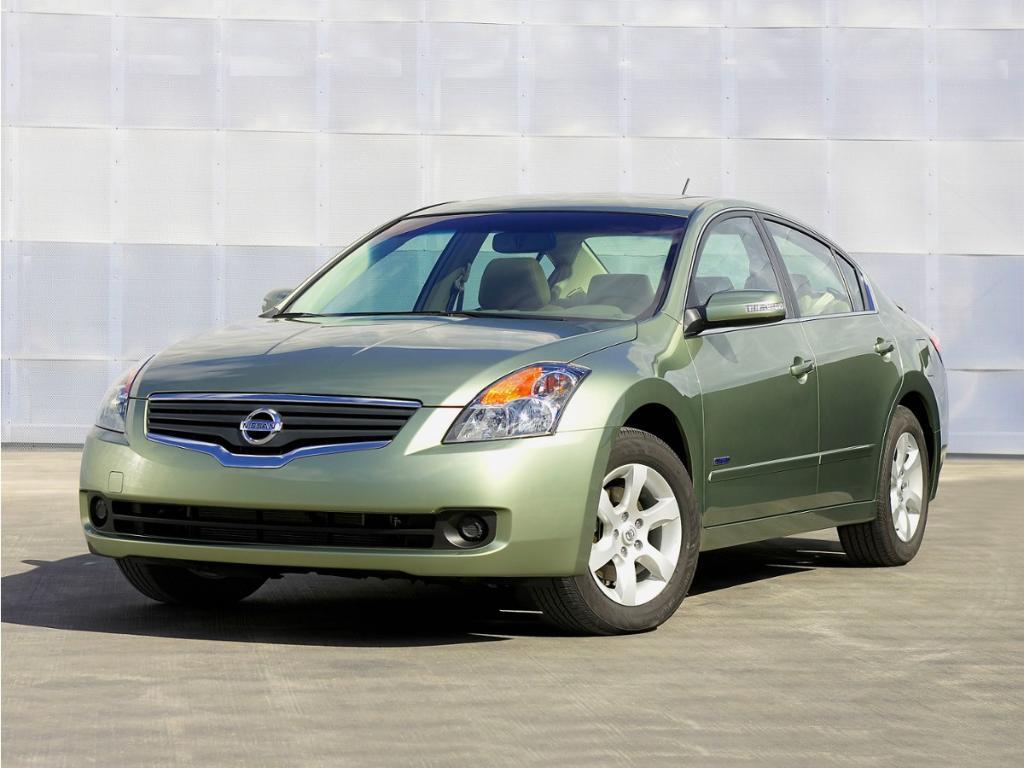 used 2009 Nissan Altima Hybrid car, priced at $6,990