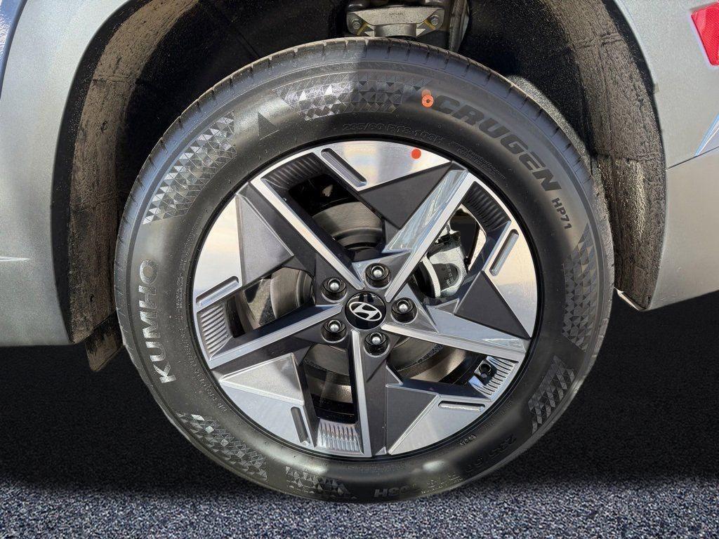 new 2026 Hyundai Tucson car, priced at $33,686