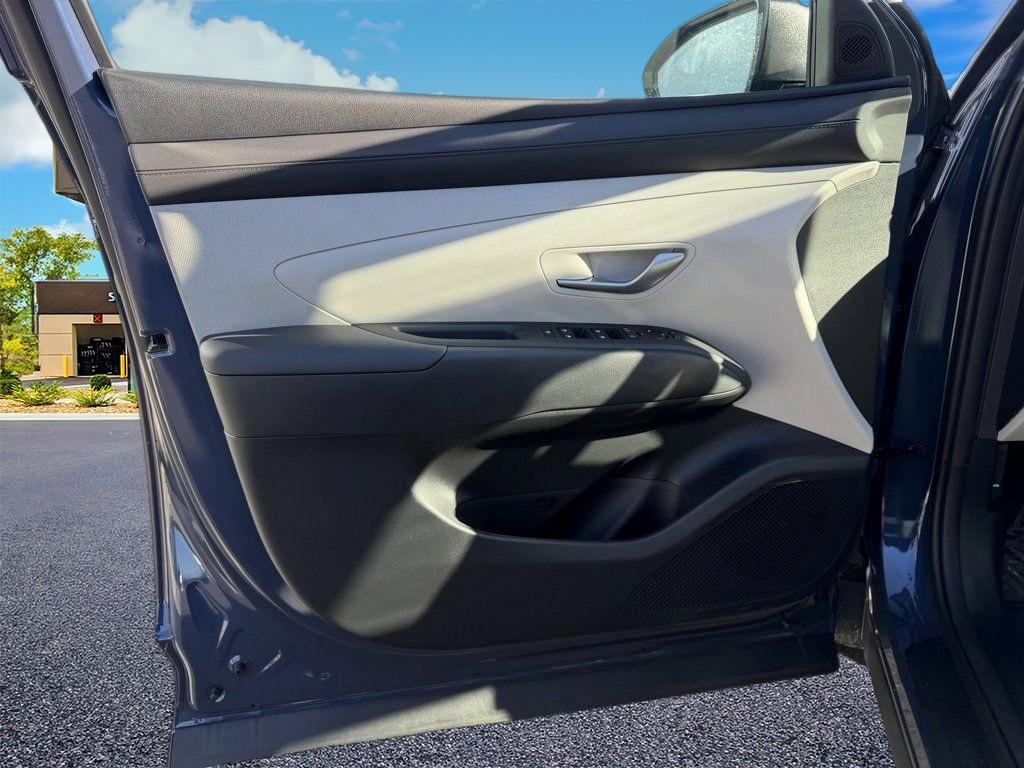 new 2026 Hyundai Tucson car, priced at $33,686