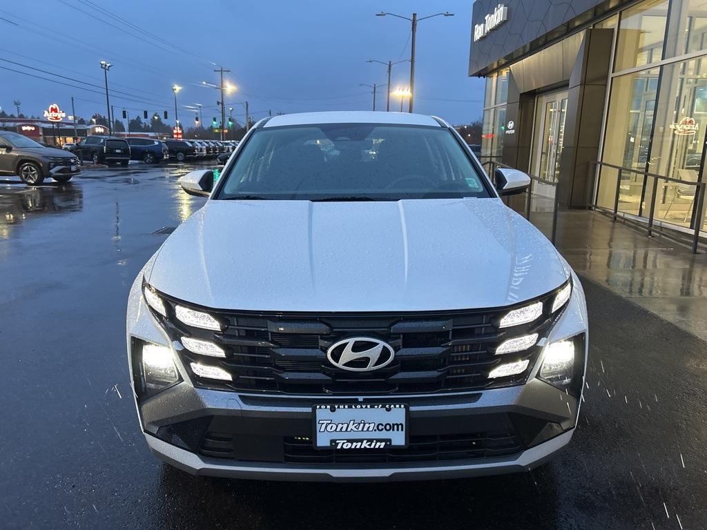 new 2026 Hyundai TUCSON Hybrid car, priced at $33,467