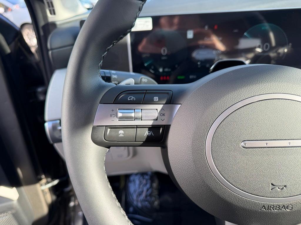 new 2026 Hyundai TUCSON Hybrid car, priced at $41,679