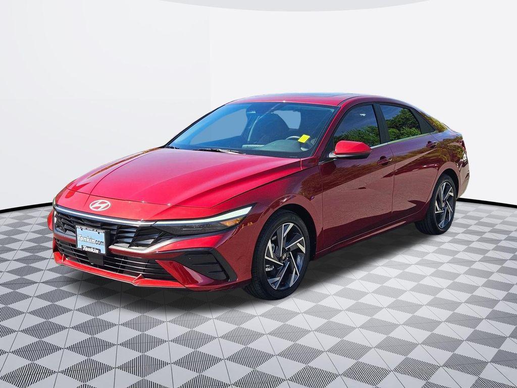 used 2024 Hyundai Elantra car, priced at $21,095