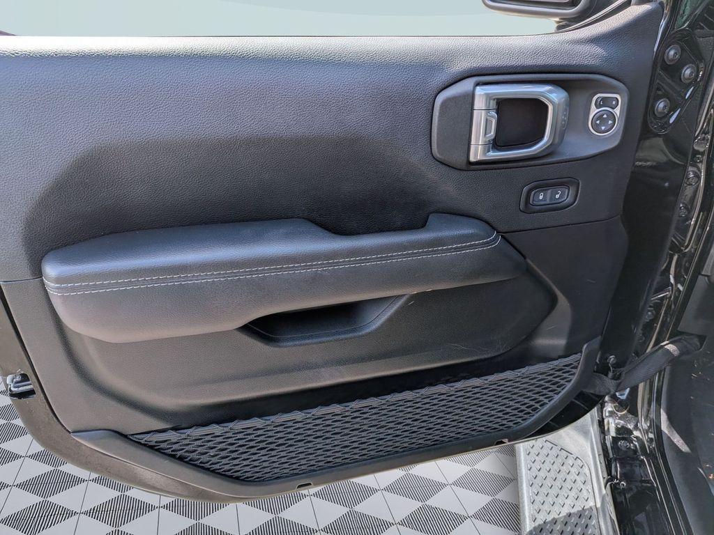 used 2022 Jeep Gladiator car, priced at $24,898