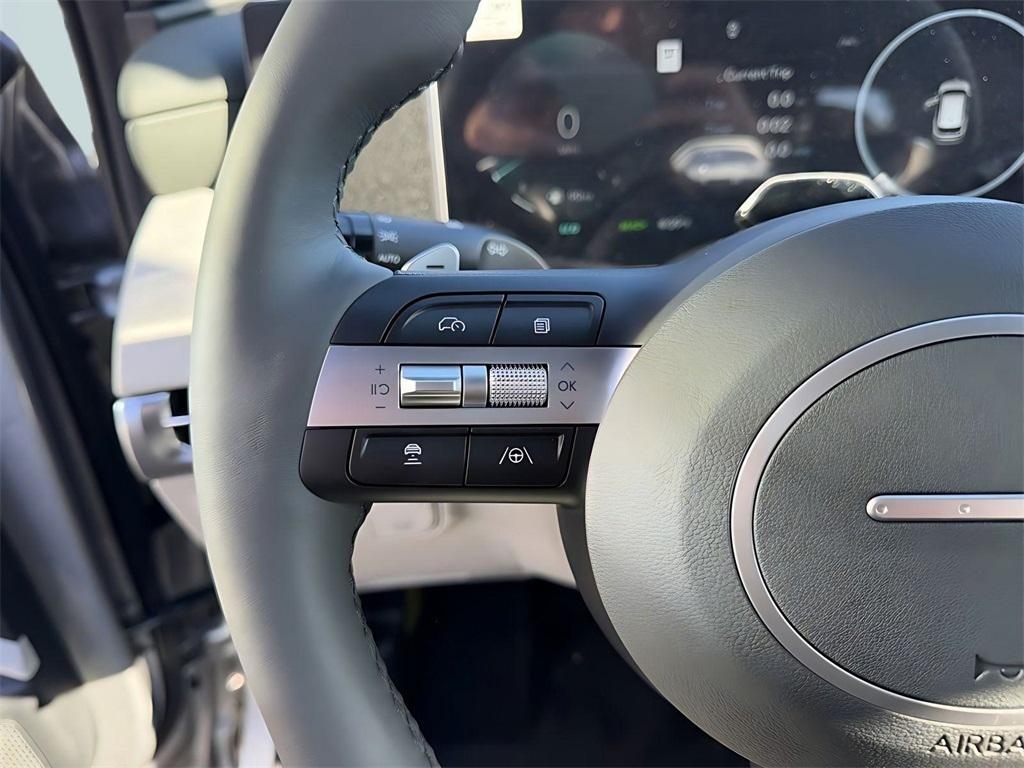 new 2026 Hyundai TUCSON Hybrid car, priced at $40,578