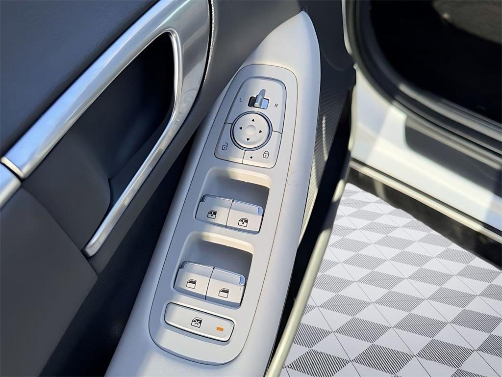 used 2023 Hyundai Sonata car, priced at $20,499