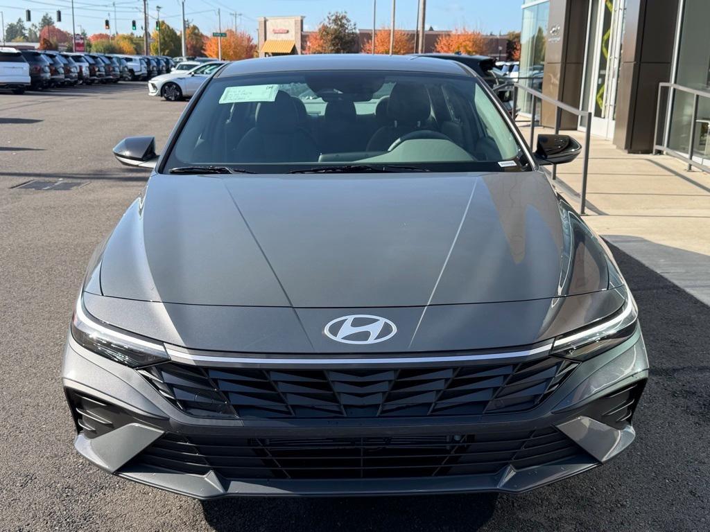 new 2026 Hyundai ELANTRA HEV car, priced at $28,057