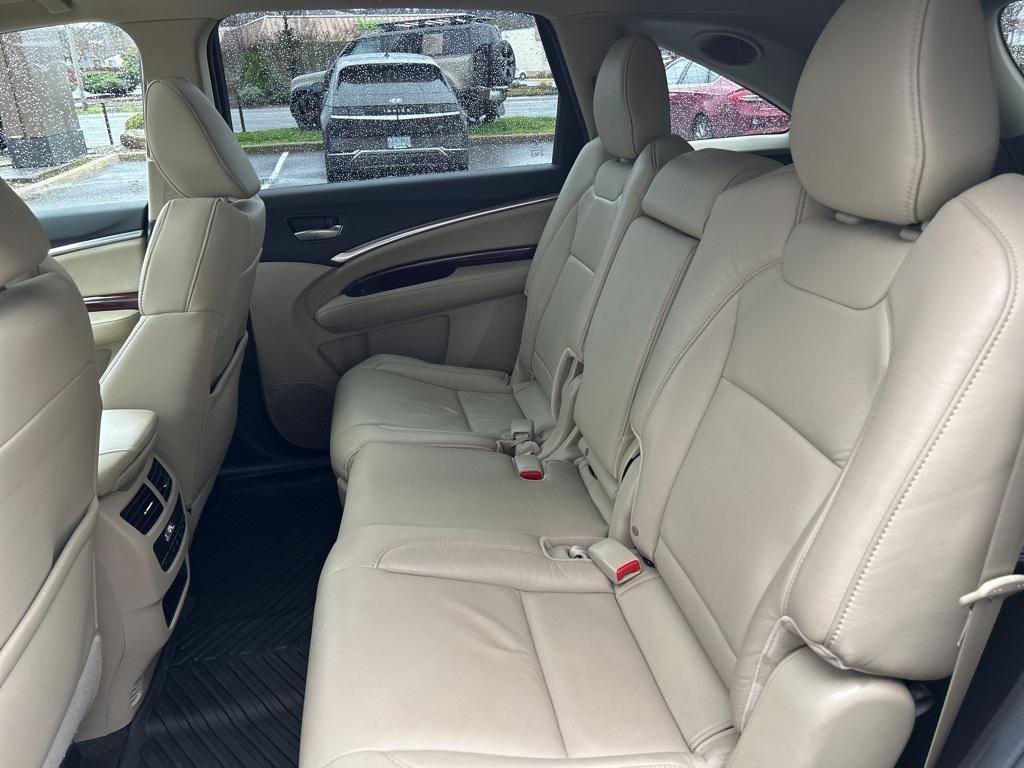 used 2016 Acura MDX car, priced at $13,129