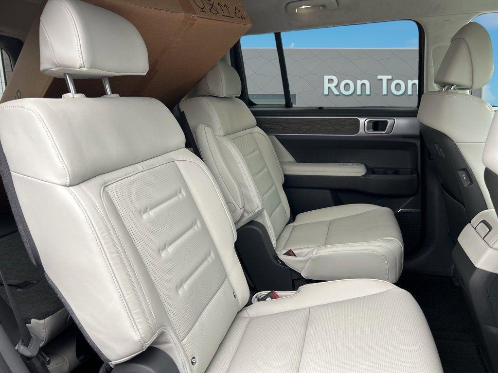 new 2026 Hyundai SANTA FE HEV car, priced at $48,500