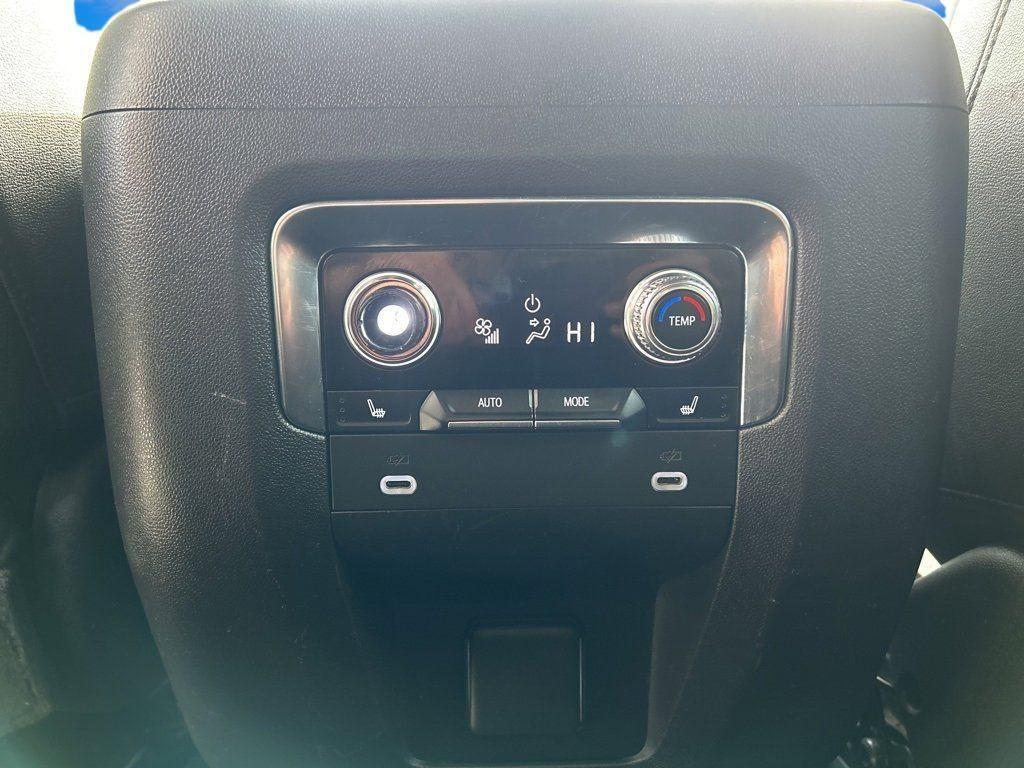 used 2021 GMC Yukon car, priced at $50,488