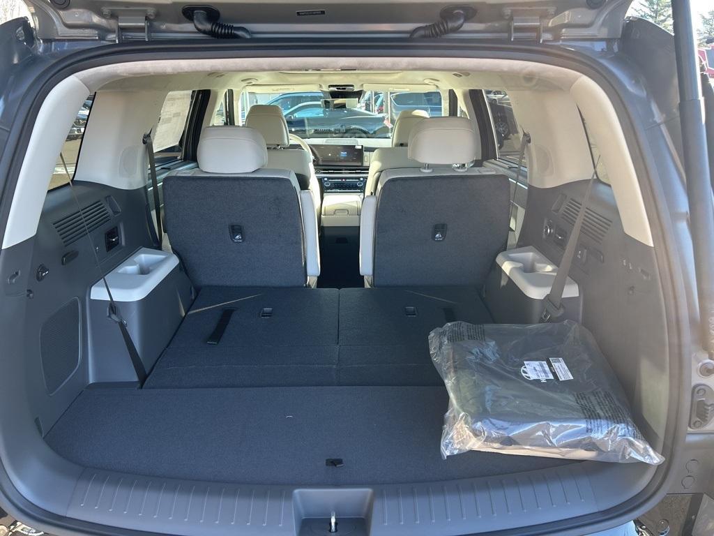 new 2026 Hyundai SANTA FE HEV car, priced at $50,172