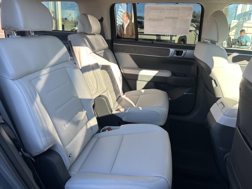 new 2026 Hyundai SANTA FE HEV car, priced at $50,172