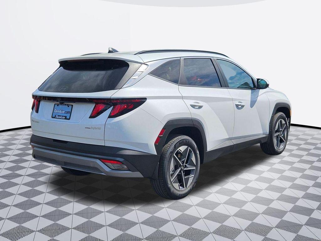 new 2026 Hyundai TUCSON Hybrid car, priced at $34,148