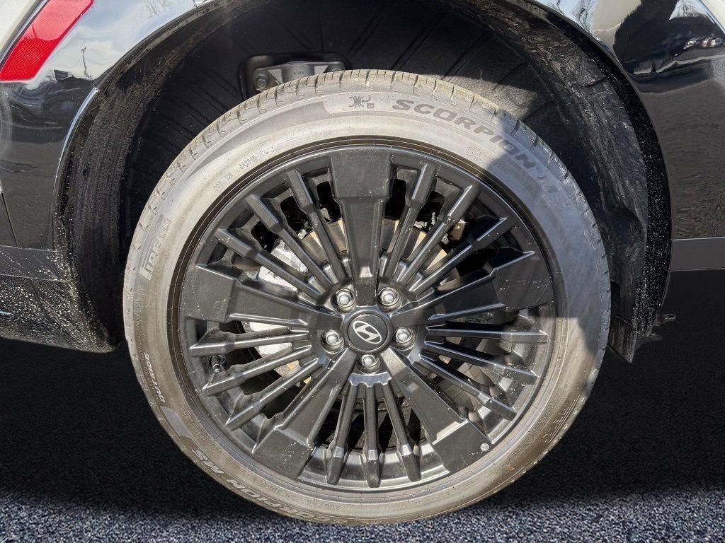 new 2026 Hyundai SANTA FE HEV car, priced at $47,550