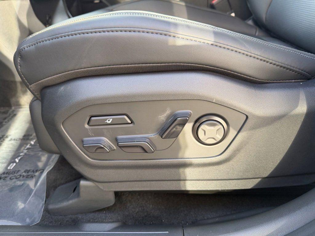 new 2026 Hyundai SANTA FE HEV car, priced at $47,550