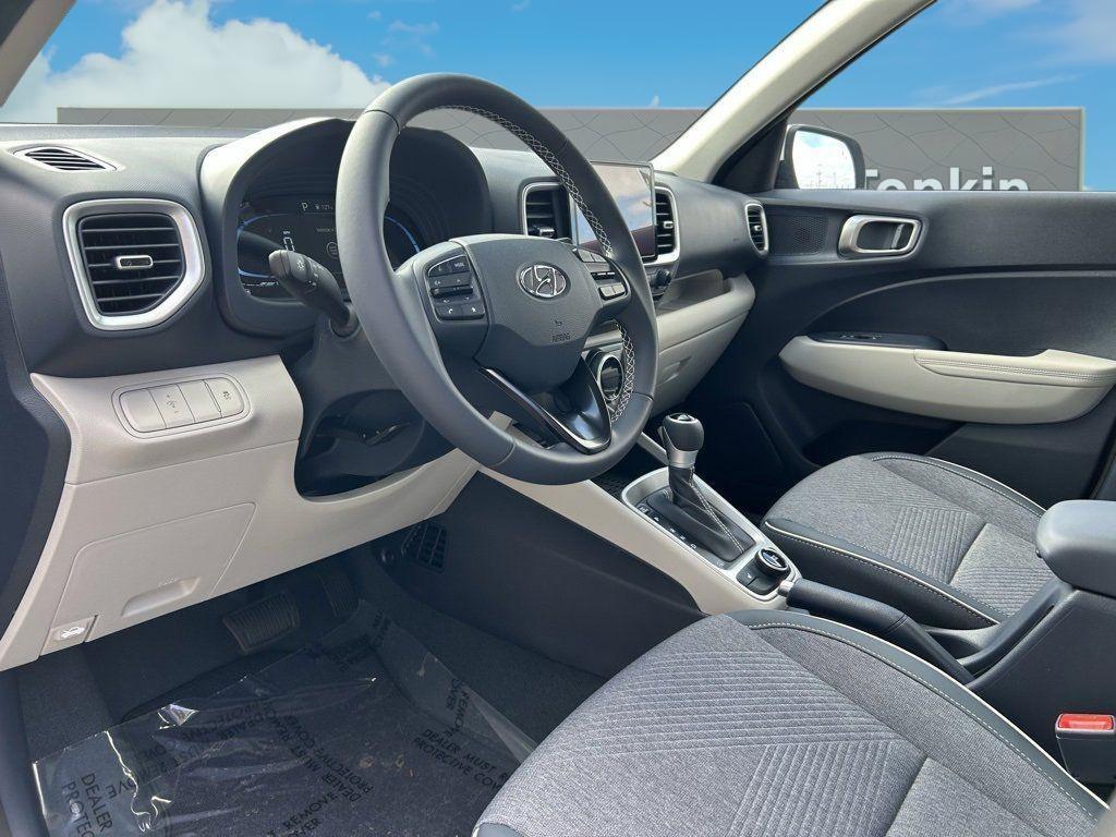 new 2025 Hyundai Venue car, priced at $22,540