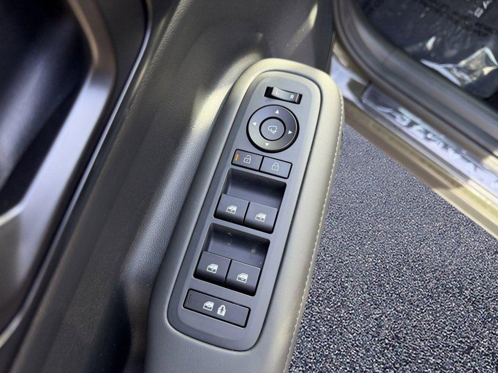 new 2026 Hyundai SANTA FE HEV car, priced at $47,550