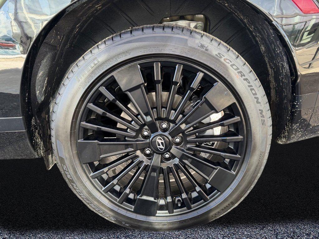 new 2026 Hyundai SANTA FE HEV car, priced at $47,550