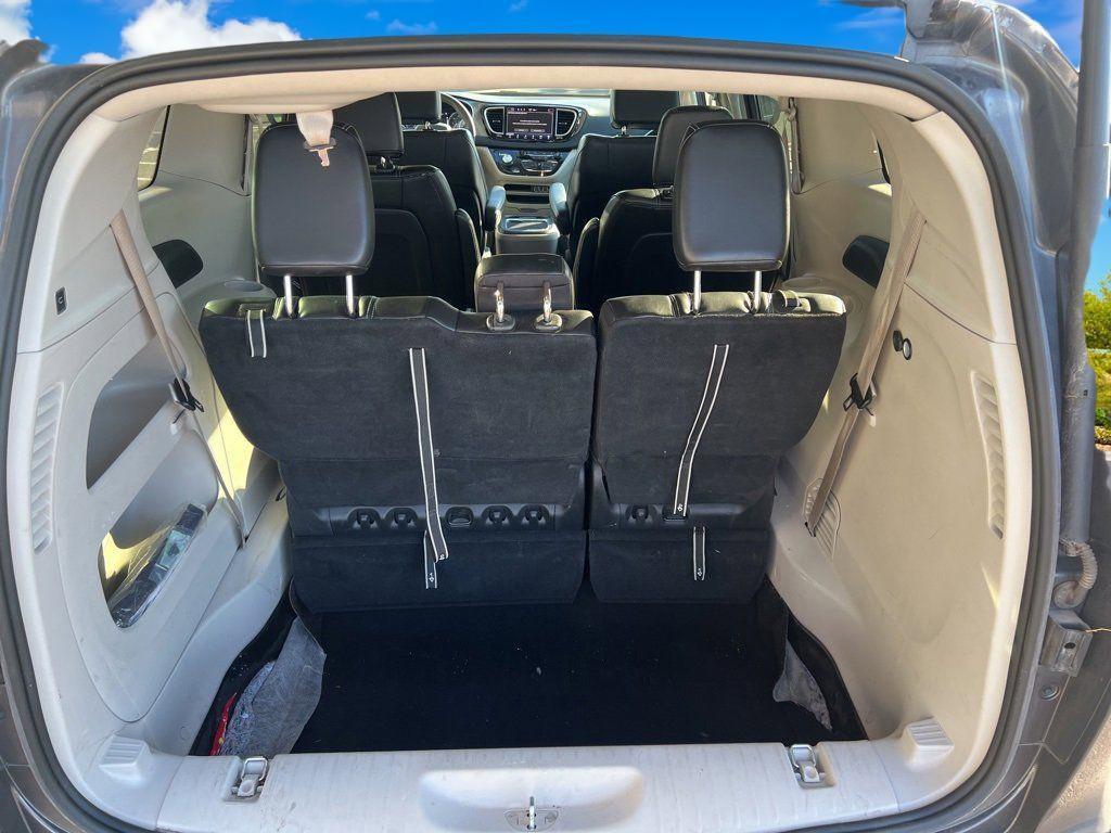 used 2023 Chrysler Pacifica car, priced at $22,888