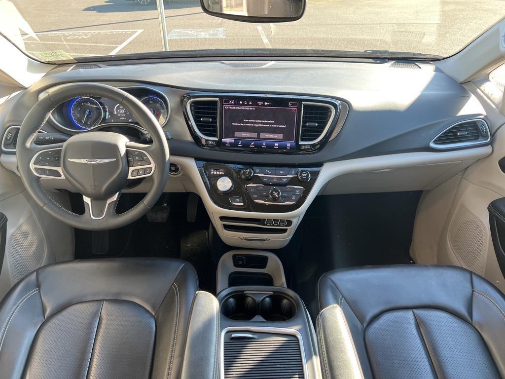 used 2023 Chrysler Pacifica car, priced at $23,995