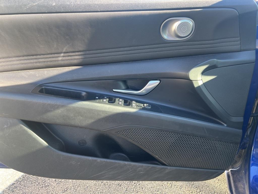 used 2022 Hyundai Elantra car, priced at $16,779