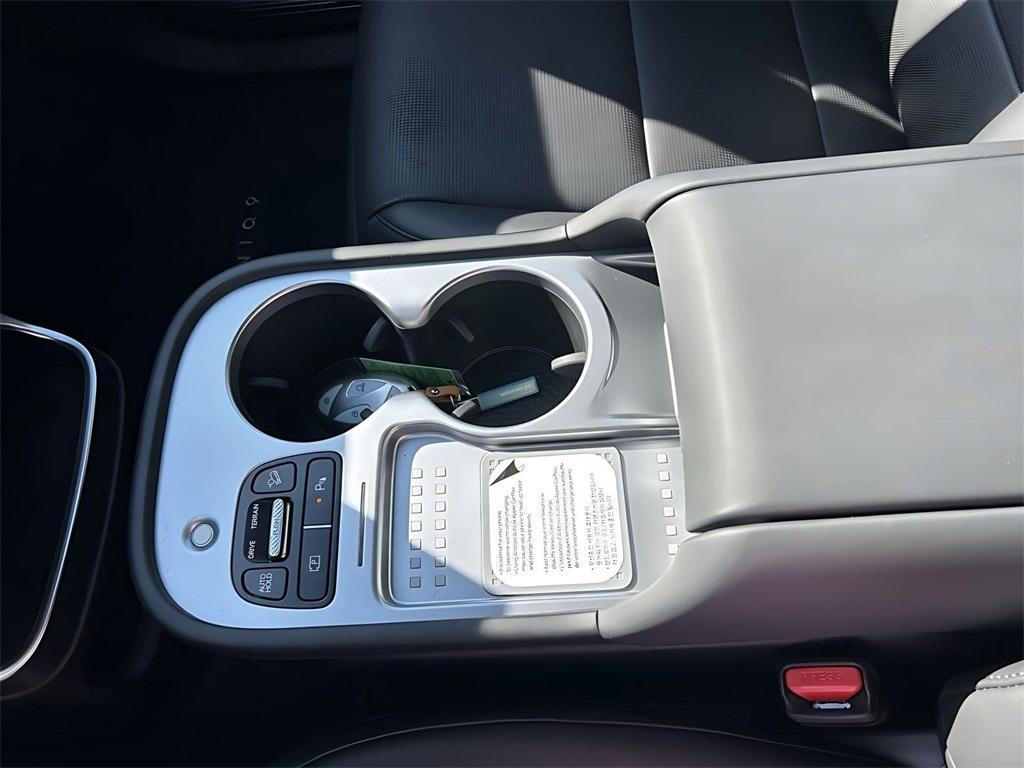 new 2026 Hyundai IONIQ 9 car, priced at $63,315
