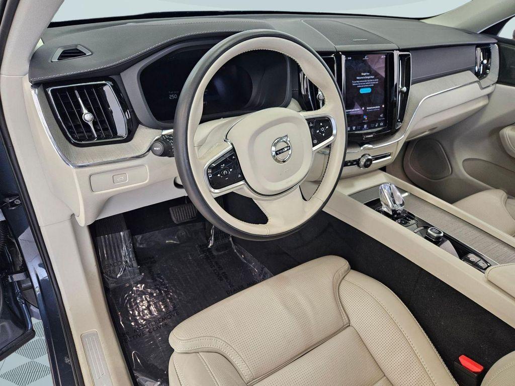 used 2023 Volvo XC60 car, priced at $36,775