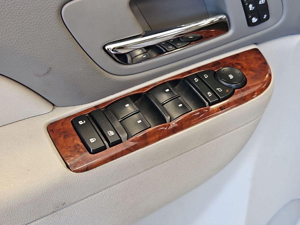 used 2014 Chevrolet Suburban car, priced at $10,069