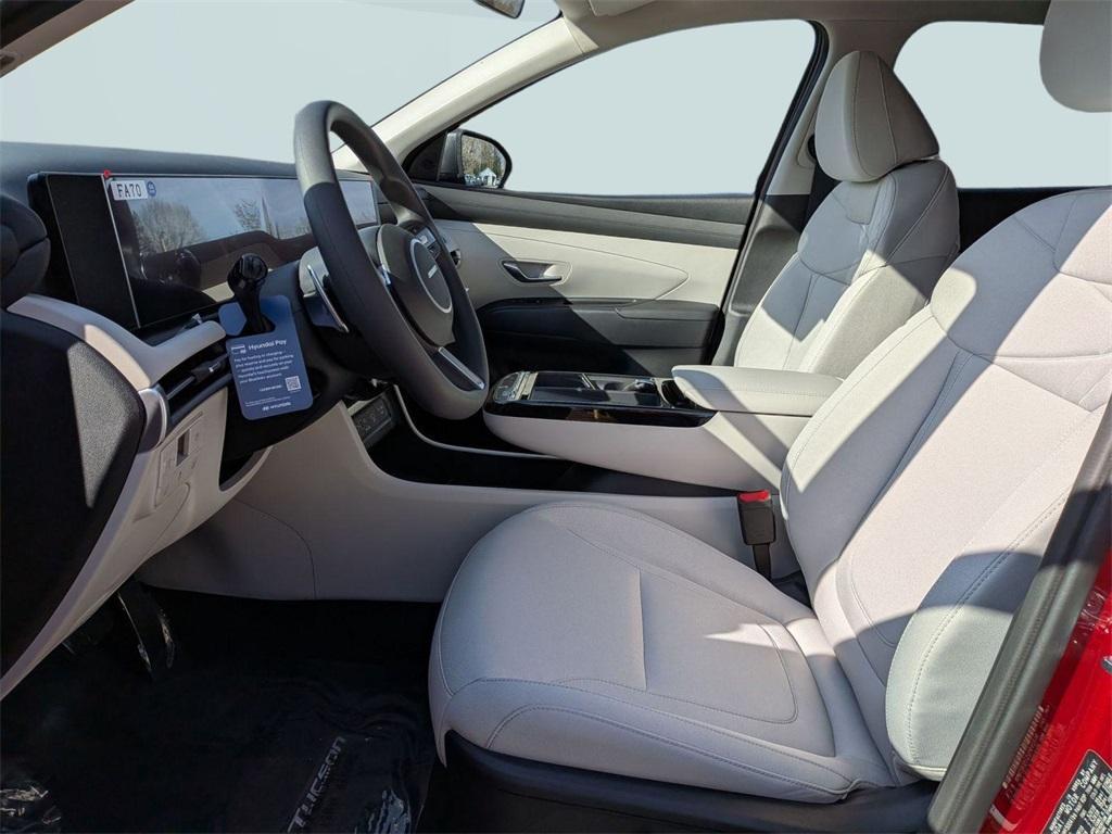 new 2026 Hyundai TUCSON Hybrid car, priced at $32,893