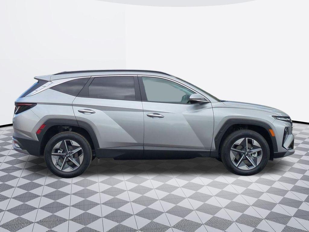 new 2026 Hyundai Tucson car, priced at $33,823