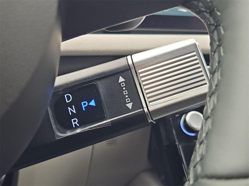 new 2026 Hyundai TUCSON Hybrid car, priced at $40,514