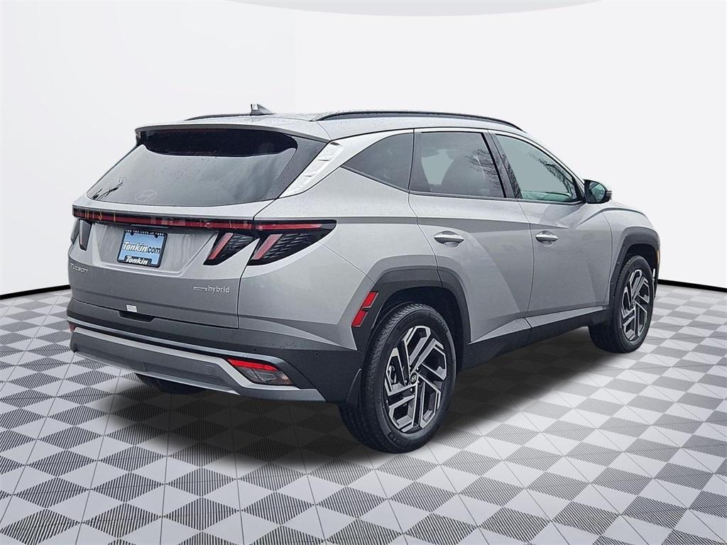 new 2026 Hyundai TUCSON Hybrid car, priced at $40,514