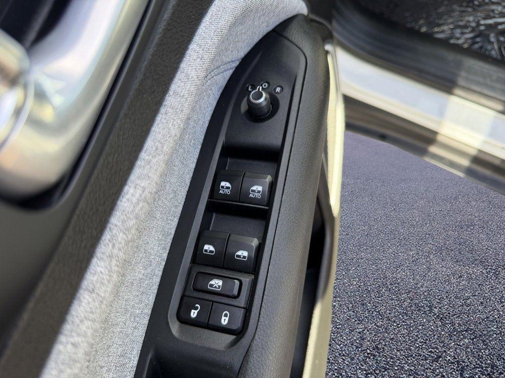 used 2024 Jeep Compass car, priced at $18,388