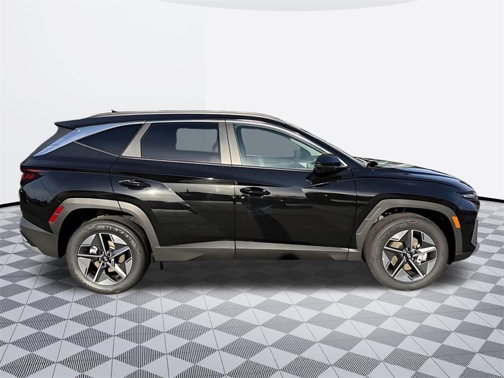 new 2026 Hyundai TUCSON Hybrid car, priced at $32,606