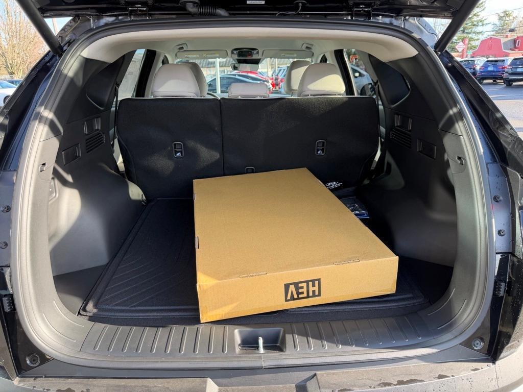 new 2026 Hyundai TUCSON Hybrid car, priced at $34,106