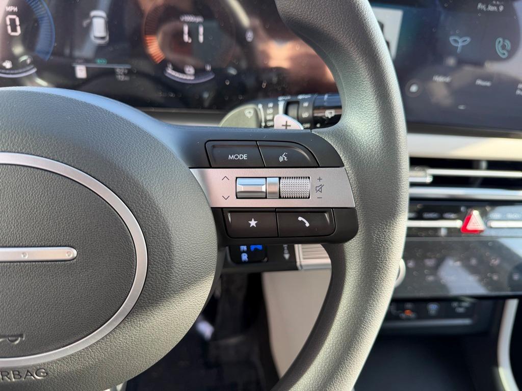 new 2026 Hyundai TUCSON Hybrid car, priced at $34,106