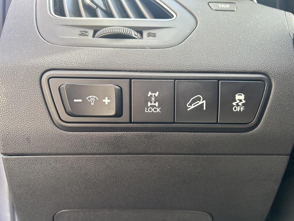 used 2013 Hyundai Tucson car, priced at $12,996