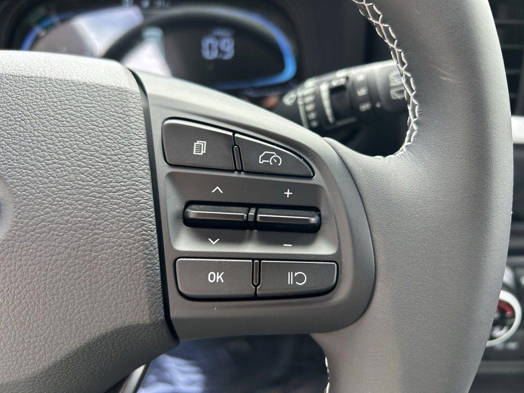 new 2025 Hyundai Venue car, priced at $22,845