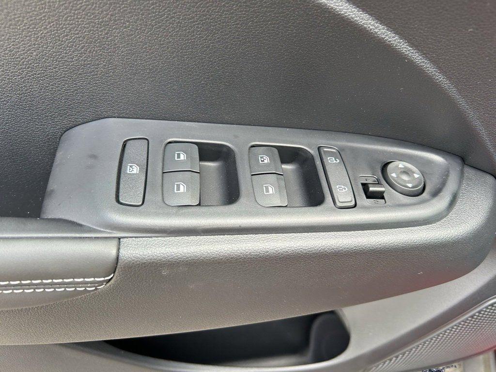 new 2025 Hyundai Venue car, priced at $22,845