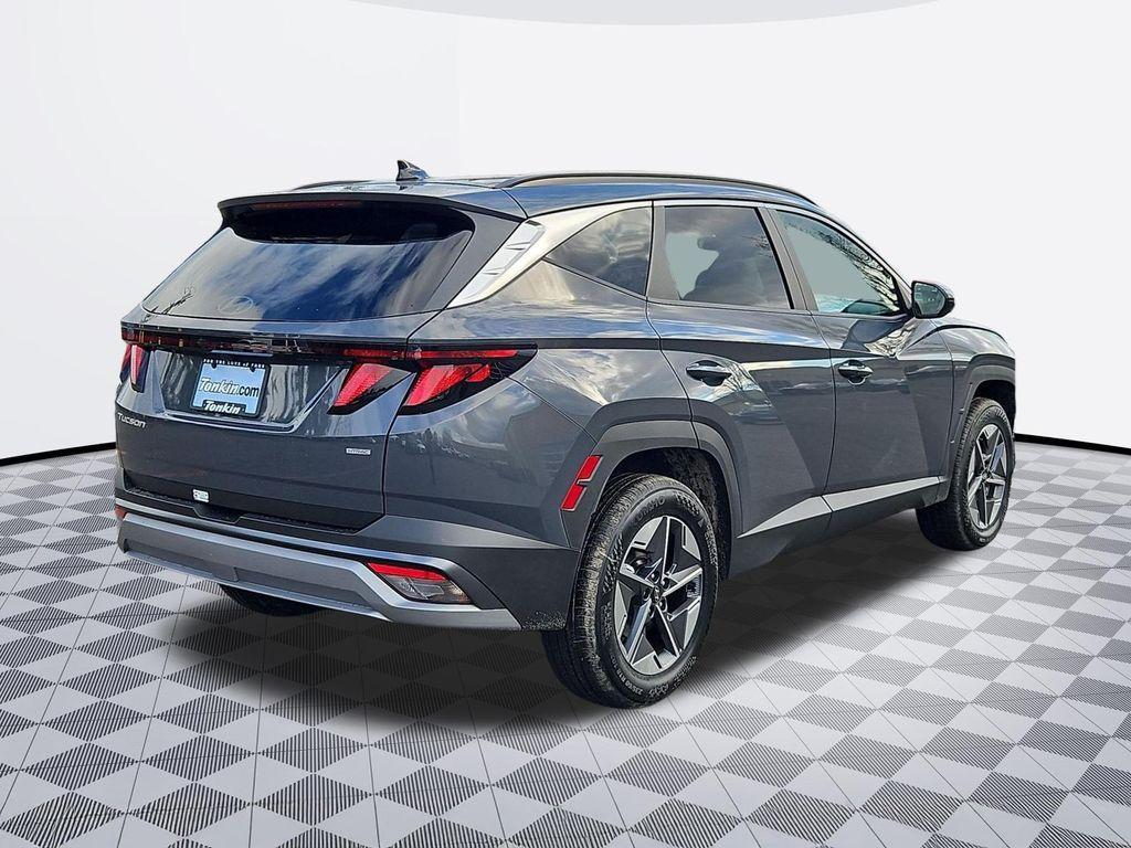 new 2026 Hyundai Tucson car, priced at $30,821