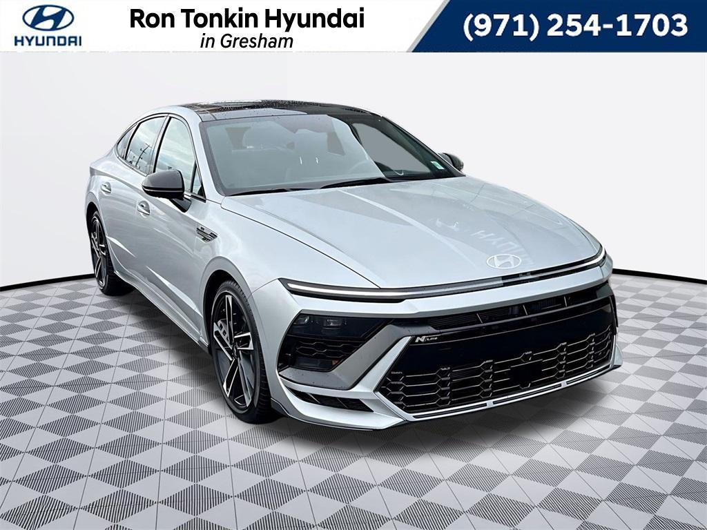 new 2025 Hyundai Sonata car, priced at $33,080